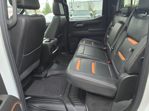 Used 2022 GMC Sierra 1500 AT4 w/ AT4 Premium Package image 22
