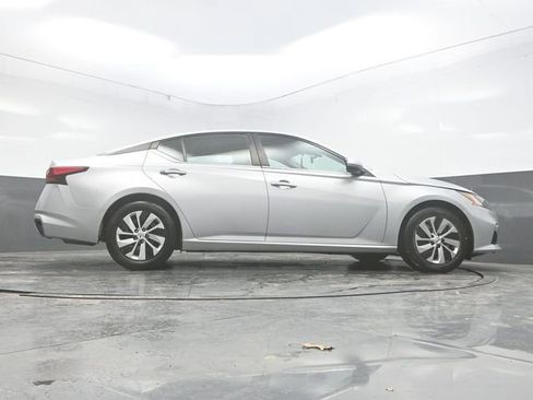Used 2021 Nissan Altima 2.5 S image 34