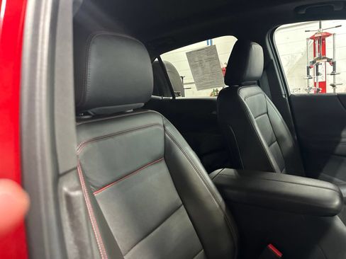 Used 2023 Chevrolet Equinox RS w/ RS Leather Package AWD/4WD image 35