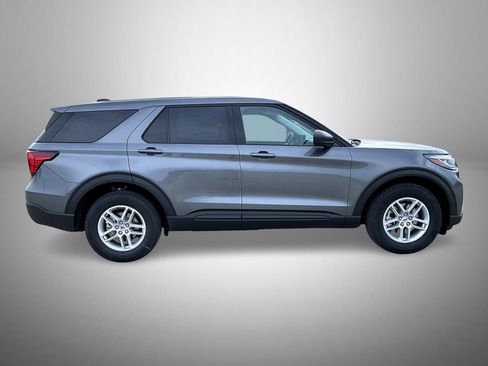New 2026 Ford Explorer Active image 4