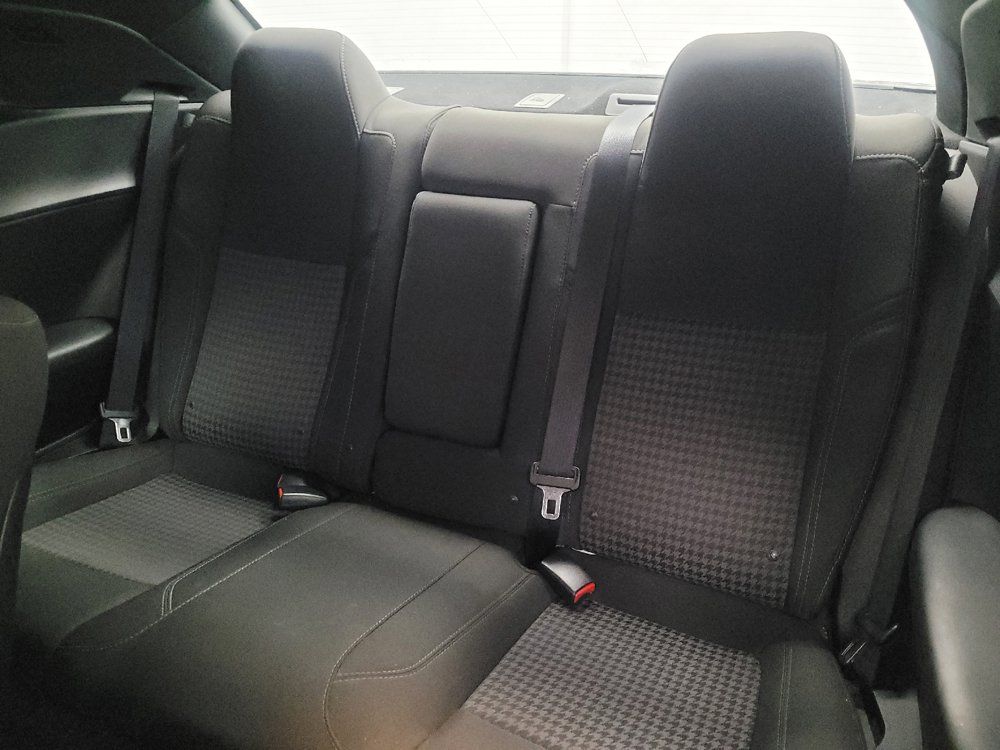 Used 2019 Dodge Challenger SXT w/ Blacktop Package RWD image 18