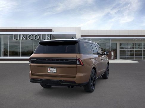 New 2025 Lincoln Navigator Black Label image 9
