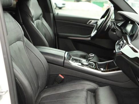 Used 2021 BMW X5 xDrive45e w/ Premium Package AWD/4WD image 58