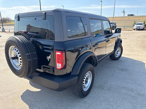Used 2025 Ford Bronco 4-Door AWD/4WD image 11