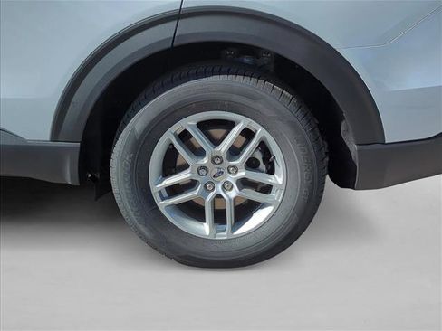 New 2026 Ford Explorer Active w/ Active Comfort Package image 10