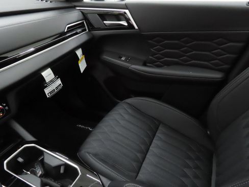 New 2026 Mitsubishi Outlander SEL FWD image 19