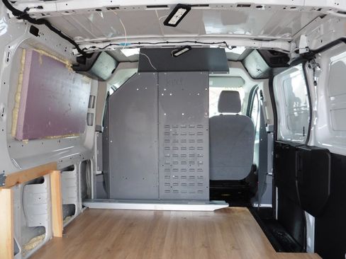 Used 2016 Ford Transit 150 130 Low Roof image 5