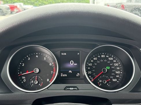 Used 2021 Volkswagen Tiguan S FWD image 15