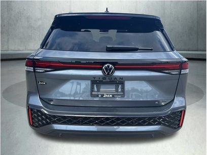 New 2026 Volkswagen Tiguan SE R-Line