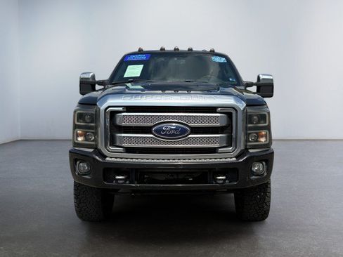 Used 2015 Ford F350 Platinum w/ FX4 Off-Road Package AWD/4WD image 8