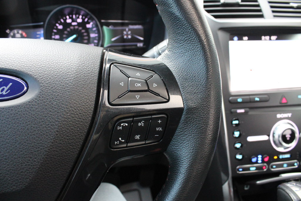 Used 2019 Ford Explorer Sport w/ Equipment Group 401A AWD/4WD image 14
