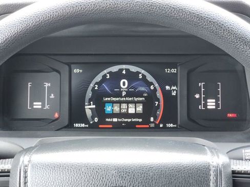 Certified 2024 Toyota Tacoma SR AWD/4WD image 14