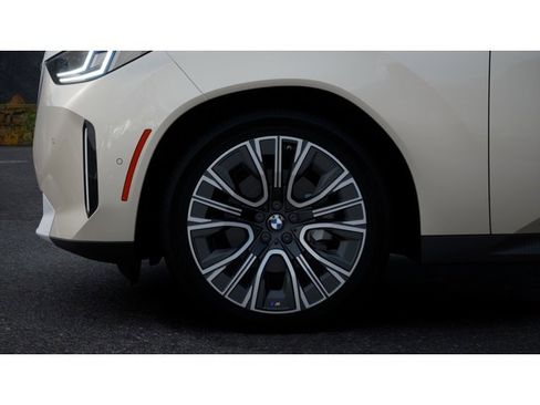 New 2026 BMW X3 xDrive30 image 7