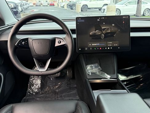 Used 2025 Tesla Model 3 Long Range image 30