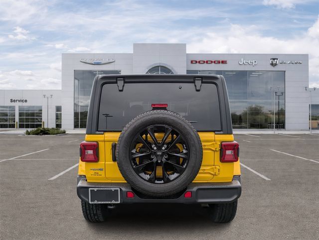 Certified 2021 Jeep Wrangler Unlimited Sahara w/ Cold Weather Group AWD/4WD image 4