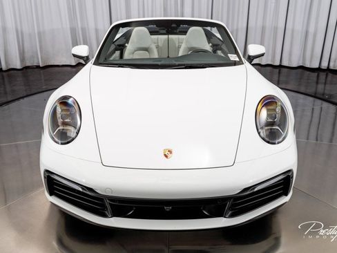 Used 2021 Porsche 911 Carrera image 4
