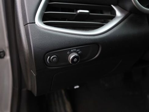 Used 2023 Chevrolet Malibu LT image 14