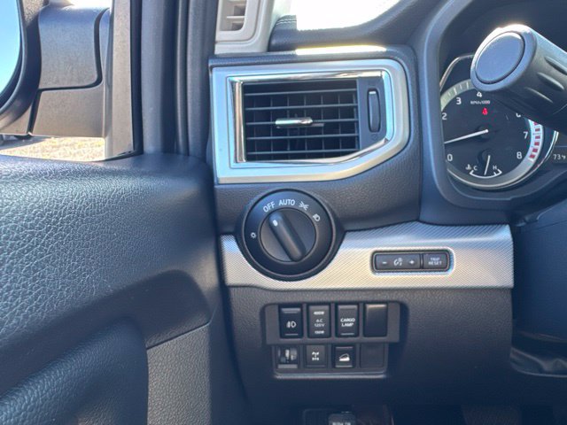 Used 2019 Nissan Titan PRO-4X AWD/4WD image 24