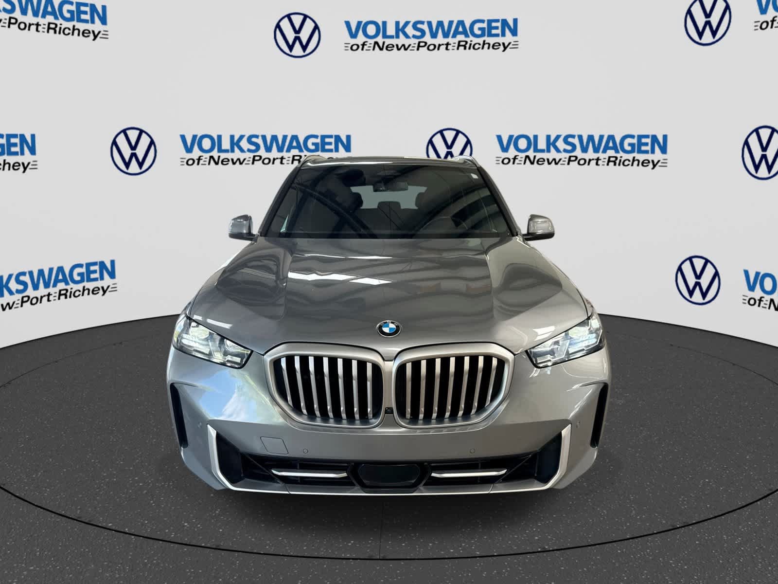 Used 2024 BMW X5 xDrive40i AWD/4WD image 17