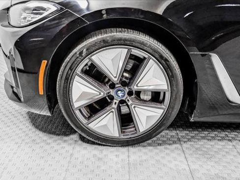 Used 2023 BMW i4 eDrive35 RWD image 34