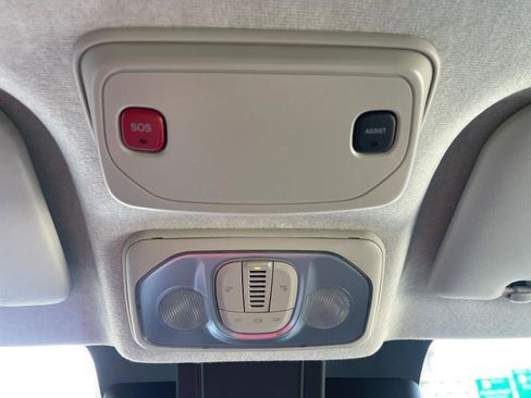 Used 2023 RAM ProMaster 2500 image 17