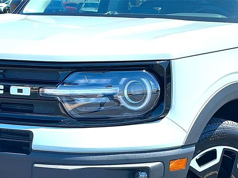 Used 2024 Ford Bronco Sport Outer Banks AWD/4WD image 4