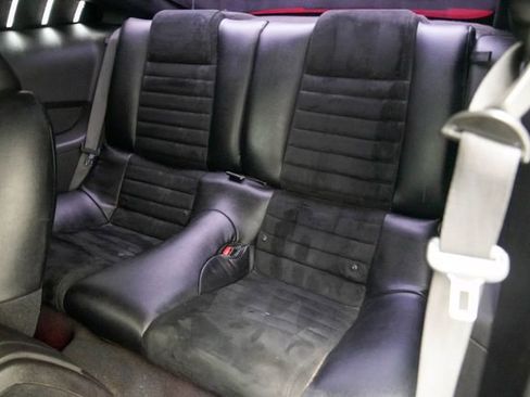 Used 2010 Ford Mustang GT Premium RWD image 24
