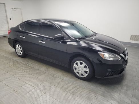 Used 2019 Nissan Sentra S image 11
