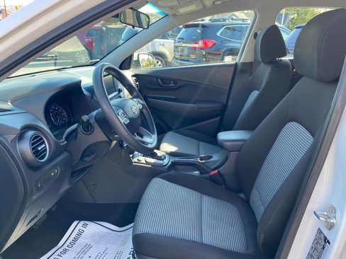 Used 2019 Hyundai Kona SE image 9