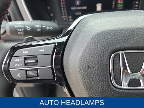 New 2026 Honda Pilot Black Edition image 17