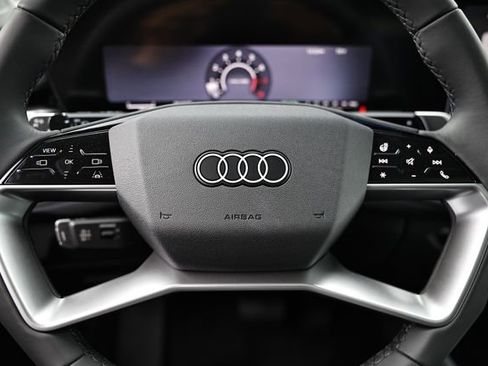 New 2026 Audi Q3 quattro 2.0T AWD/4WD image 34