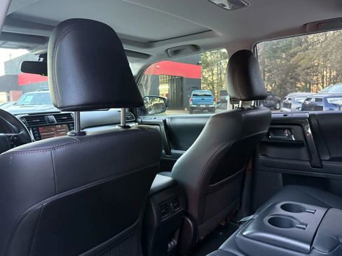 Used 2021 Toyota 4Runner Venture w/ Moonroof Package image 19