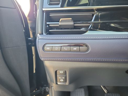 Certified 2026 INFINITI QX80 4WD w/ Sport Exterior Package image 22