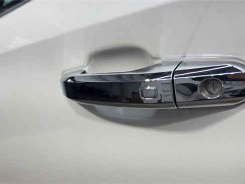 Used 2019 GMC Sierra 1500 SLT w/ SLT Premium Plus Package image 11