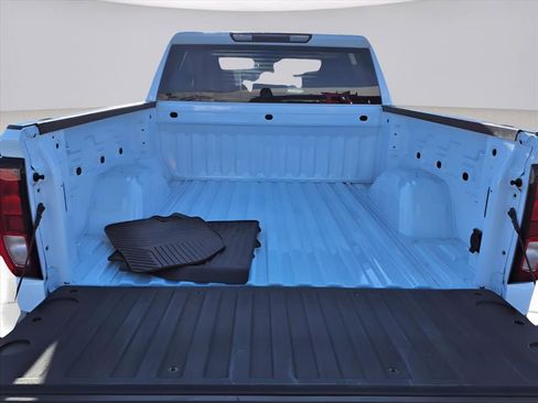Used 2023 GMC Sierra 1500 SLE image 24