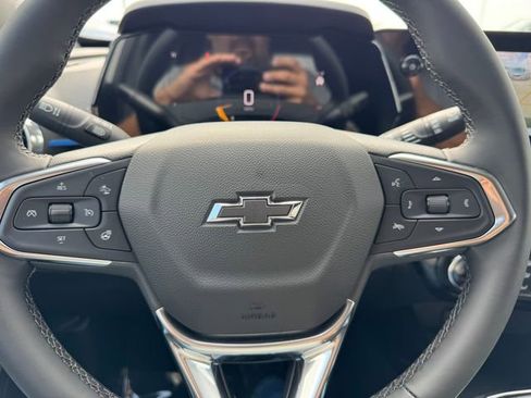 New 2026 Chevrolet Trax LT w/ Driver Confidence Package FWD image 22