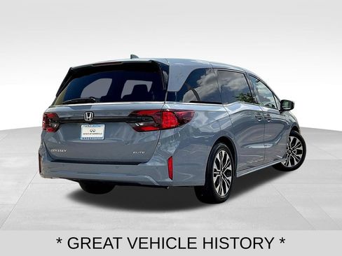 Used 2026 Honda Odyssey Elite image 5