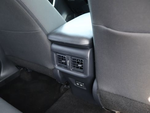 Used 2025 Toyota RAV4 XLE image 55