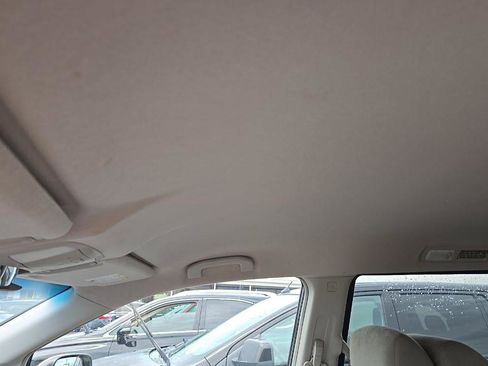 Used 2013 Nissan Quest SV FWD image 12