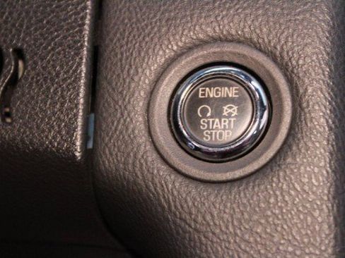 Used 2019 Ford Taurus Limited image 24