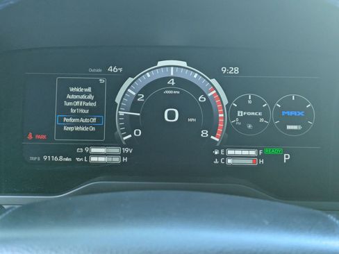 Used 2024 Toyota Sequoia Platinum AWD/4WD image 20