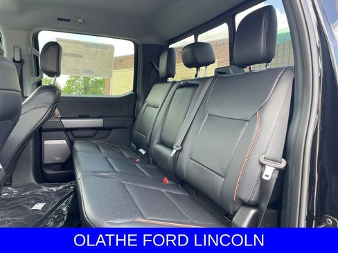 New 2026 Ford F350 Lariat w/ Chrome Package AWD/4WD image 15