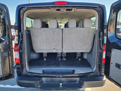 Used 2017 Nissan NV 3500 S w/ Power Package image 6