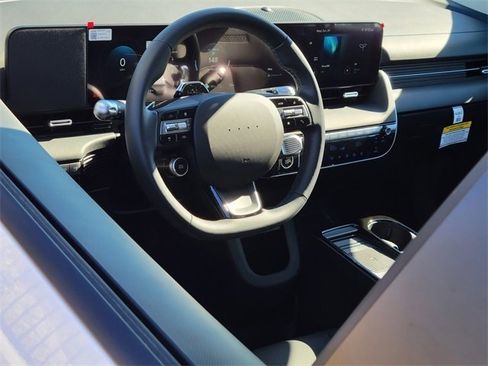 New 2026 Hyundai Ioniq 5 SEL image 3