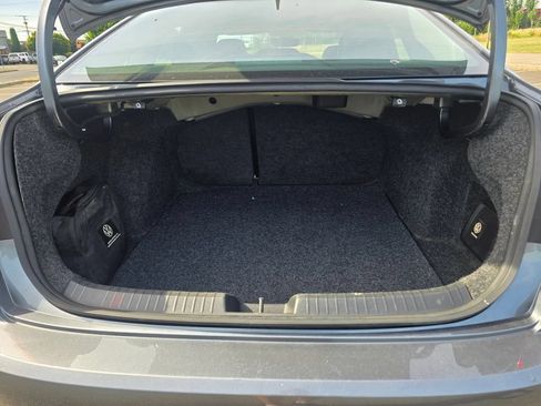 Used 2021 Volkswagen Jetta SEL FWD image 17