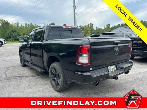 Used 2024 RAM 1500 4x4 Crew Cab image 11
