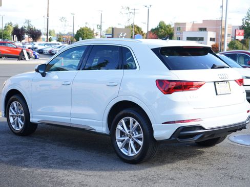 Used 2022 Audi Q3 2.0T Premium w/ Convenience Package image 7