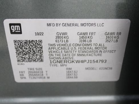 Used 2023 Chevrolet Traverse LT image 45