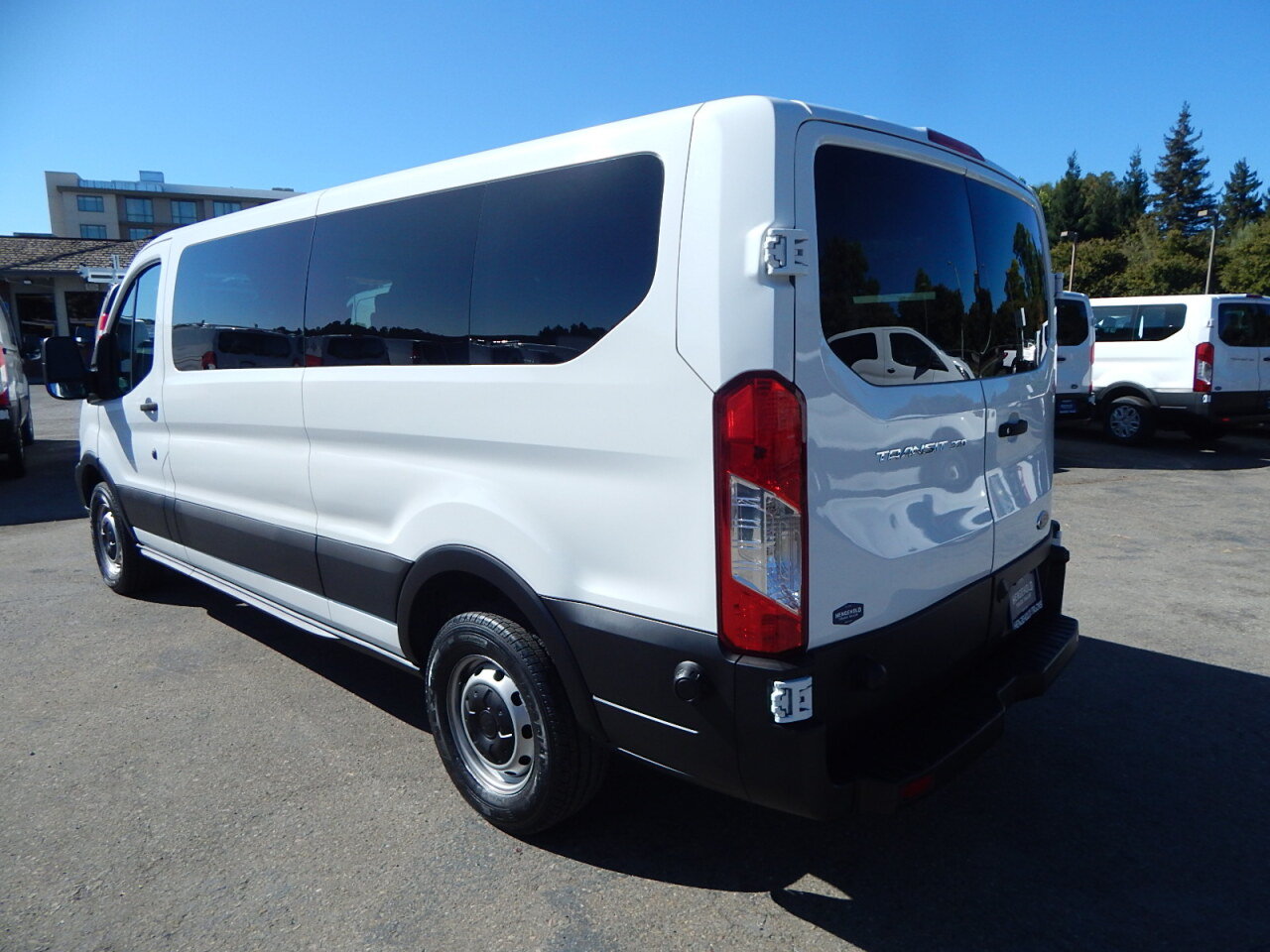 Used 2018 Ford Transit 350 XL RWD image 6