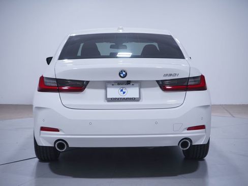 Used 2023 BMW 330i Sedan w/ Driving Assistance Package RWD image 5
